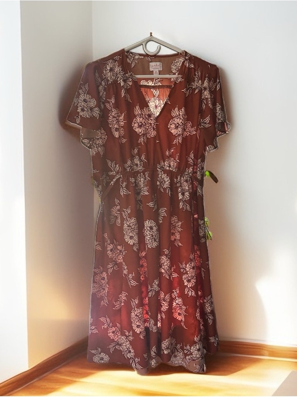 Isabel Maternity by Ingrid & Isabel Brown Floral V-Neck Midi Dress